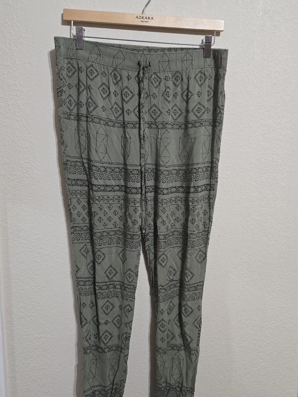 BONGO Olive Green Patterned Drawstring Joggers